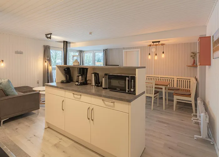 Moewe 217 * מירו